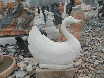 石雕鵝素 凝固于石中的優雅與風骨